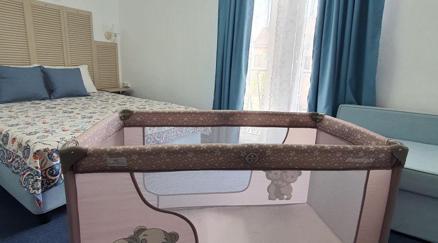 Семейный 3-местный с балконом